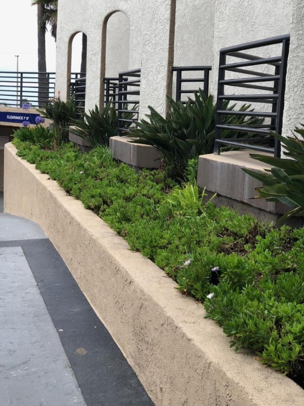 HUNTINGTON BEACH INN image 20